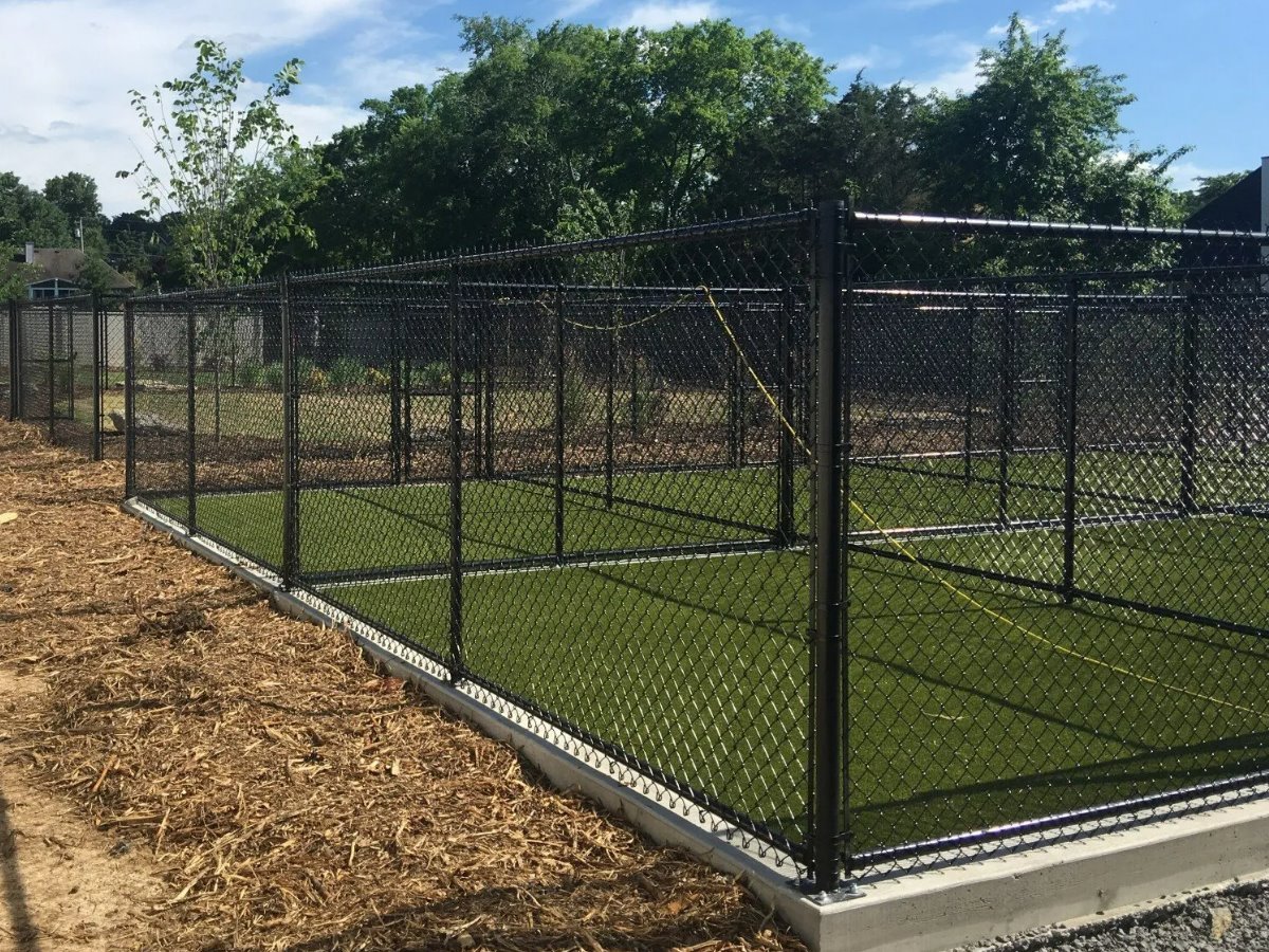 Madison Alabama commercial fencing contractor