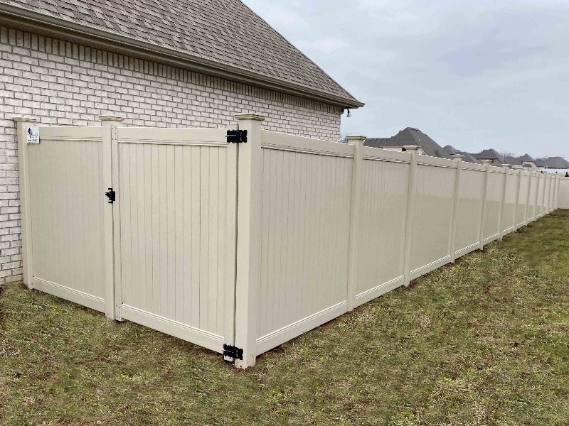 New Market AL Vinyl Fences