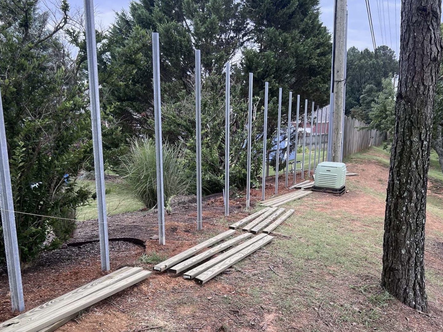 Photo of a Northern Alabama wood fence